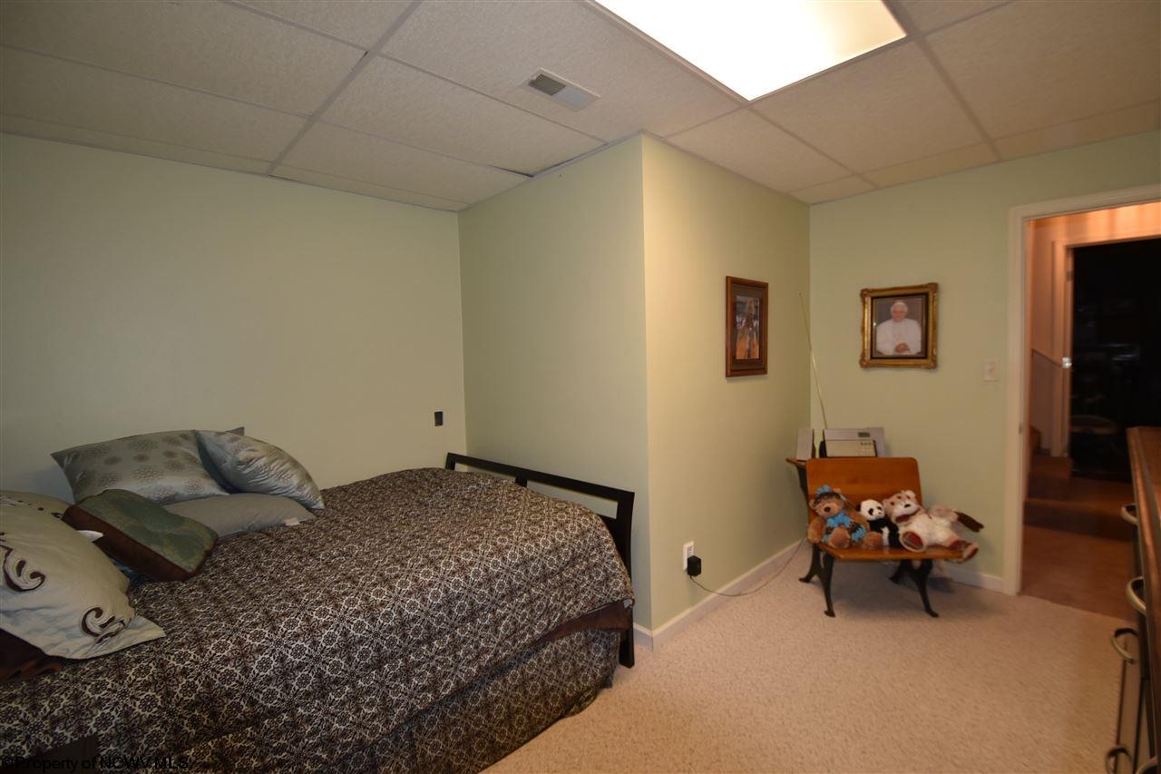 2000 Tanglewood Road Bridgeport, WV 26330 - Photo 12 of 18 Gallery Image 12