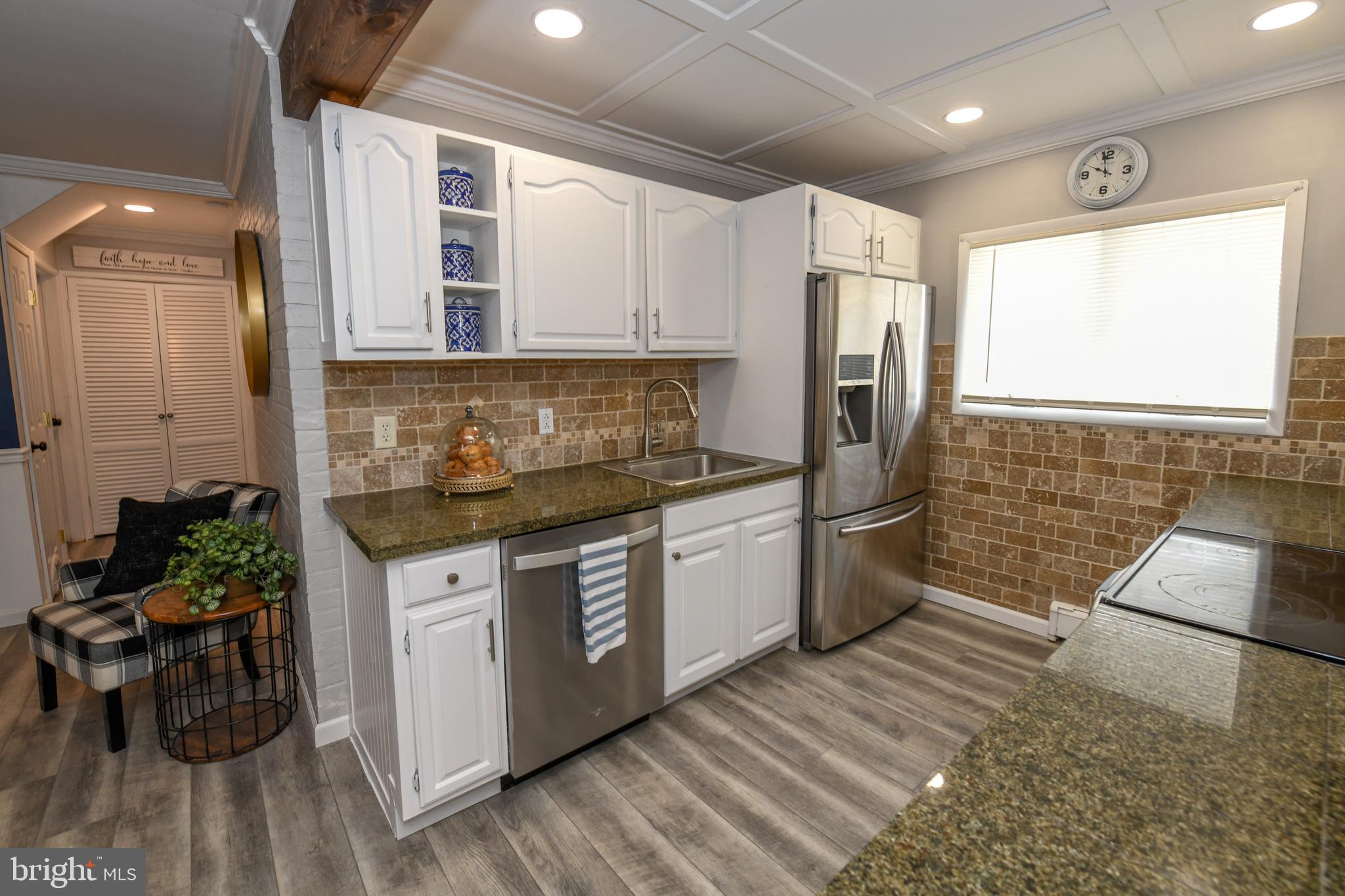 42 Inbrook Road Levittown, PA 19057 - Photo 15 of 47 Kitchen