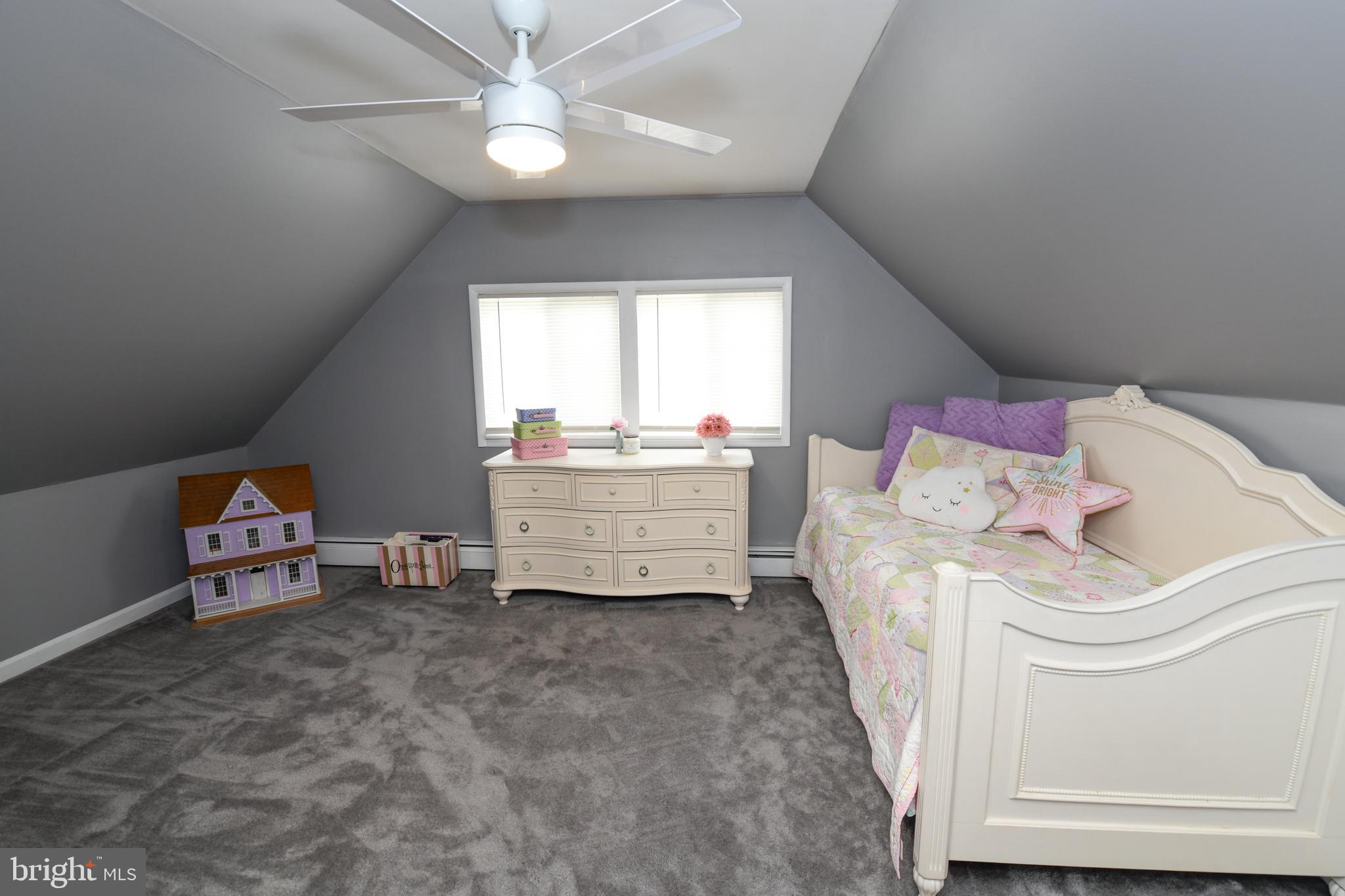 42 Inbrook Road Levittown, PA 19057 - Photo 39 of 47 BR 2
