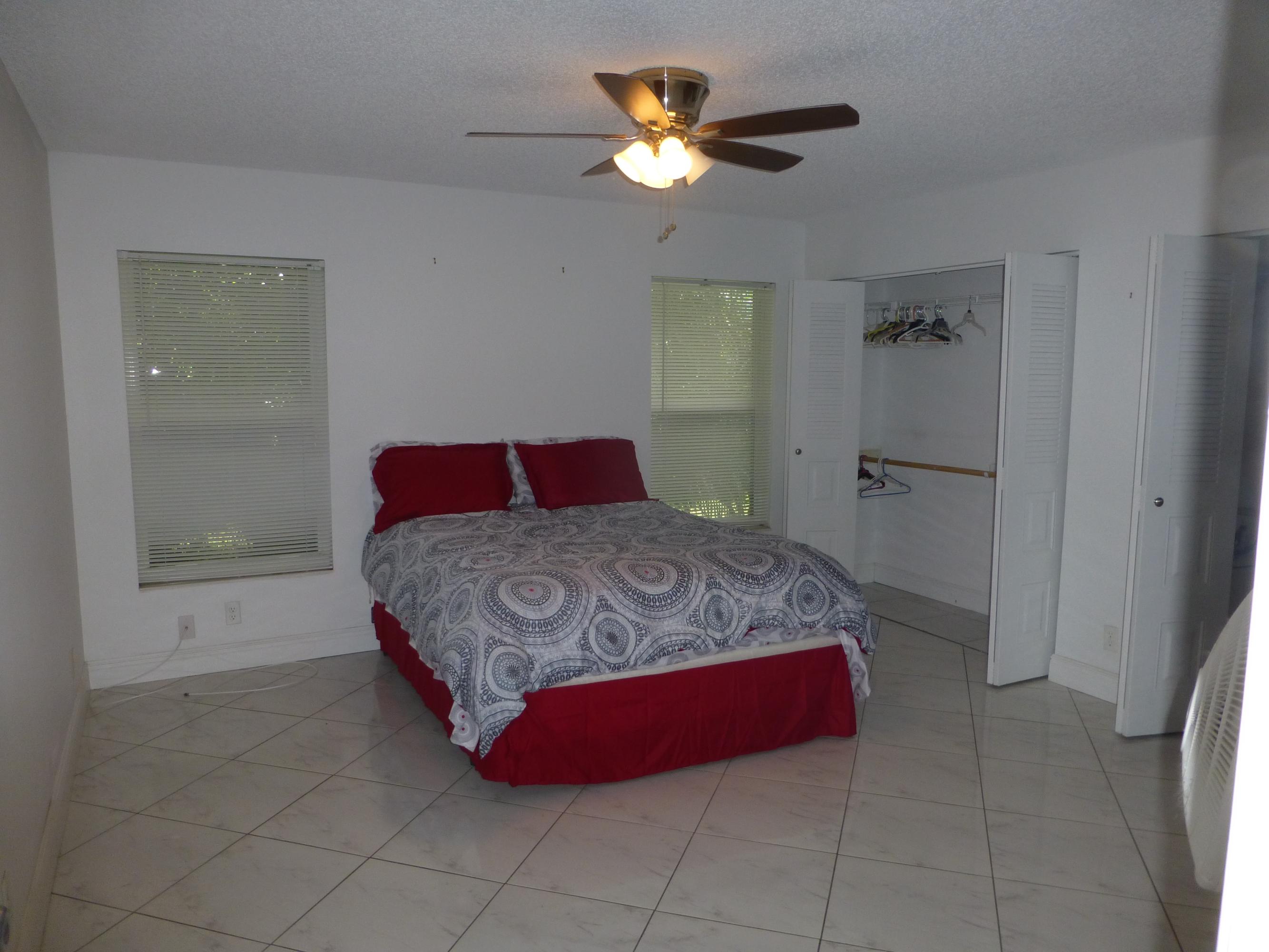 6310 Dusenburg Road Delray Beach, FL 33484 - Photo 11 of 15 P1010295