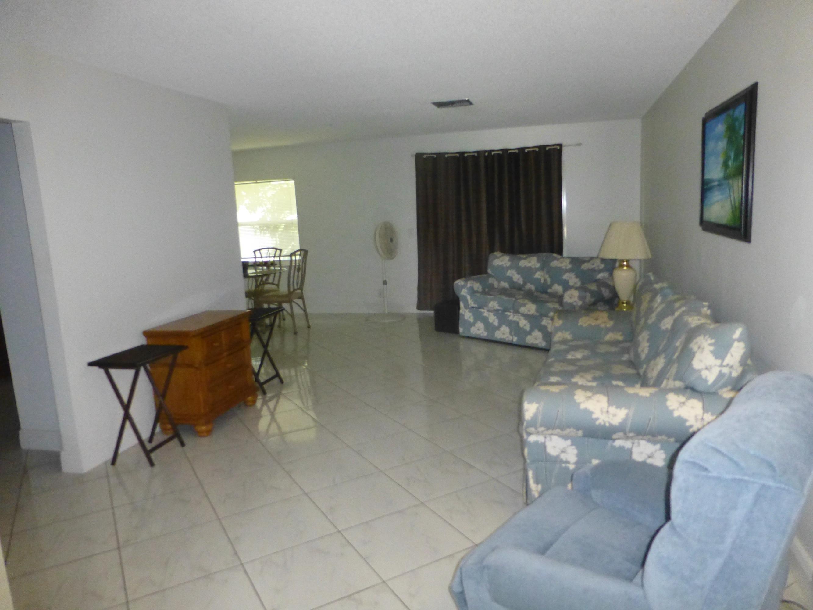 6310 Dusenburg Road Delray Beach, FL 33484 - Photo 3 of 15 P1010282