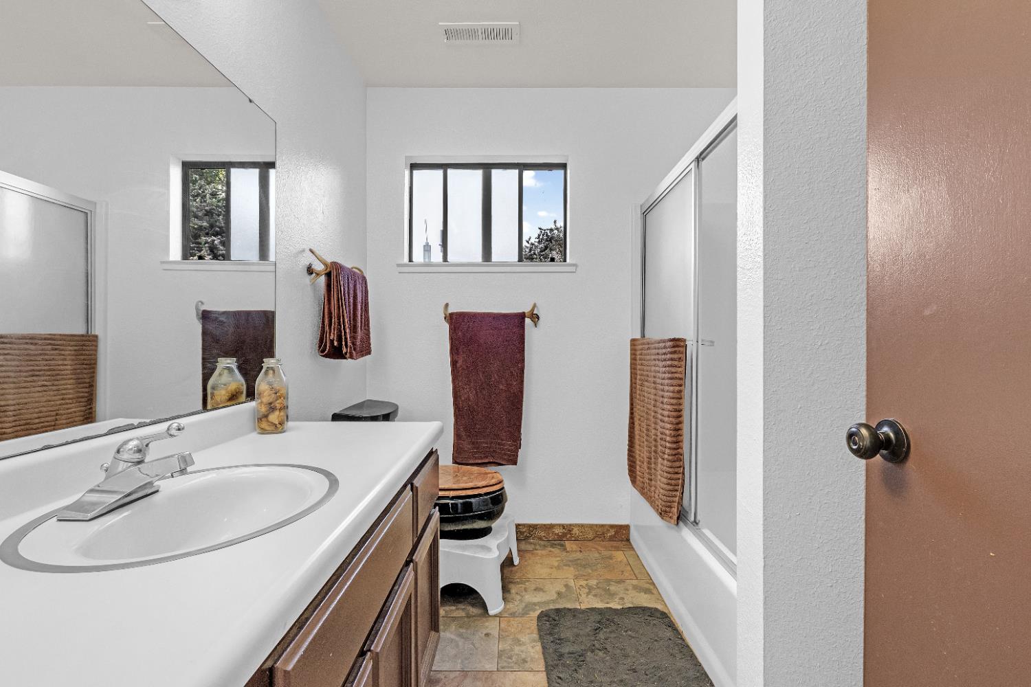 3037 State Rte 26 Valley Springs, CA 95252 - Photo 17 of 20