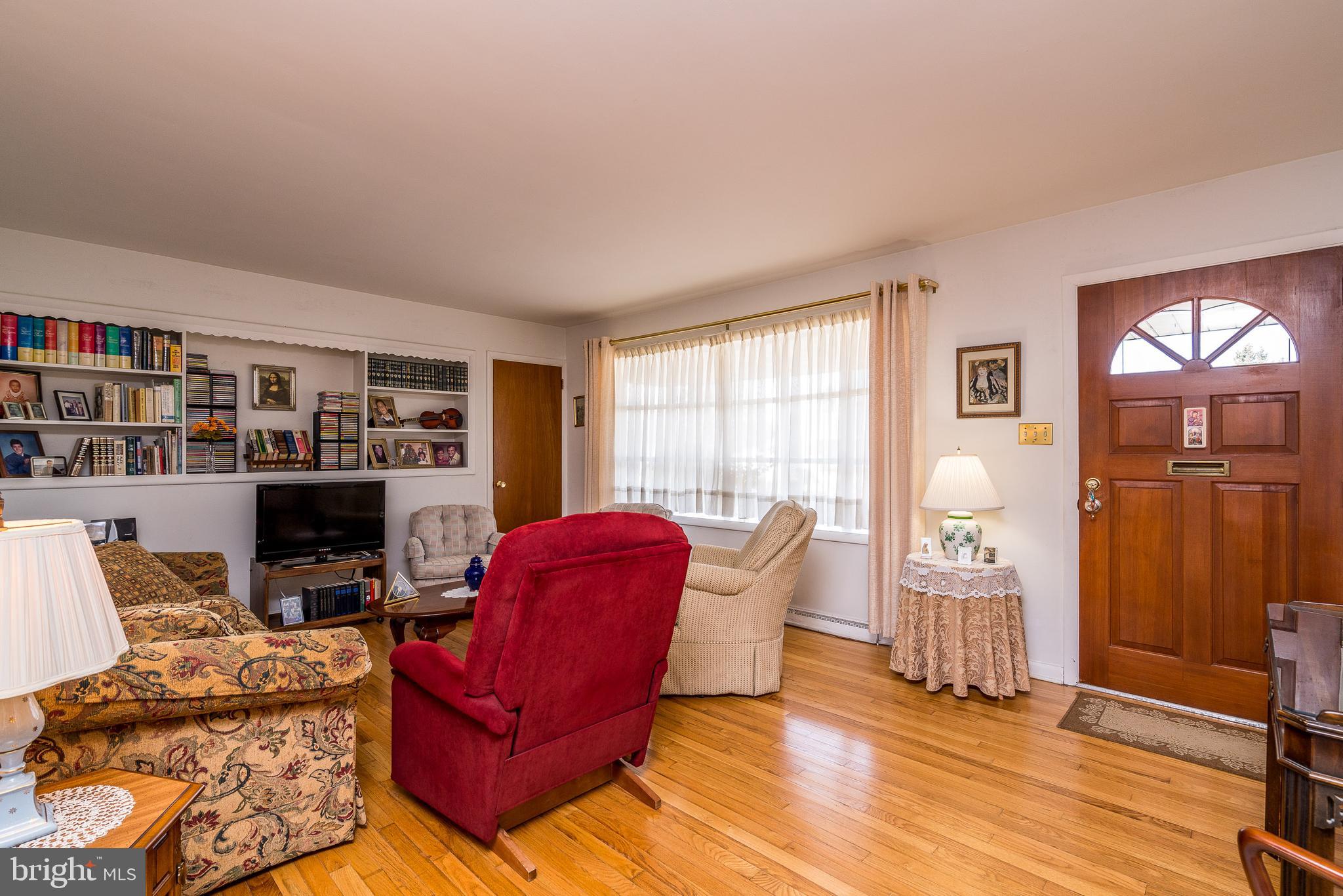 1827 Salem Road Reading, PA 19610 - Photo 6 of 21 Gallery Image 6