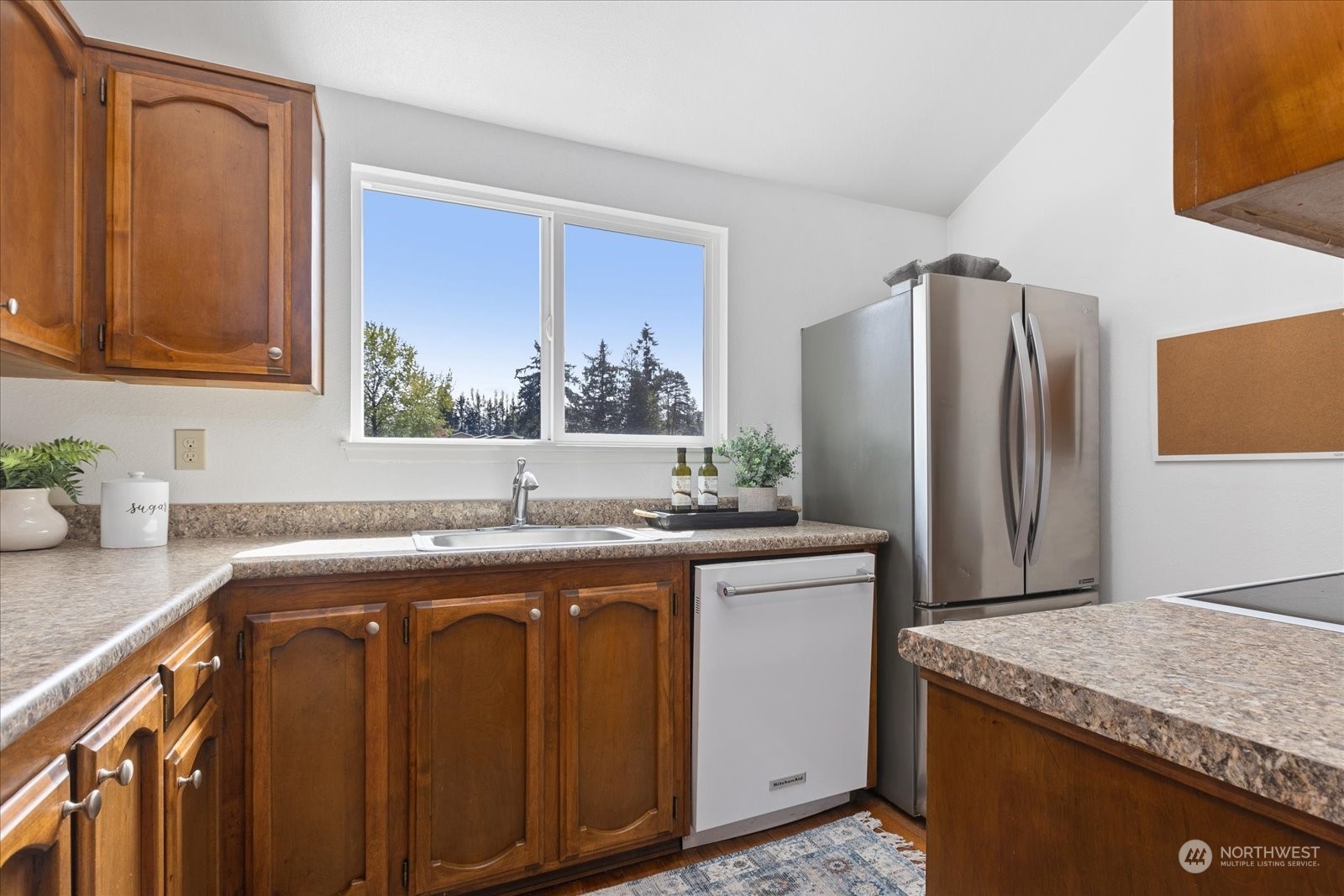 820 Cady Road, Unit E301 Everett, WA 98203 - Photo 14 of 39 Gallery Image 14