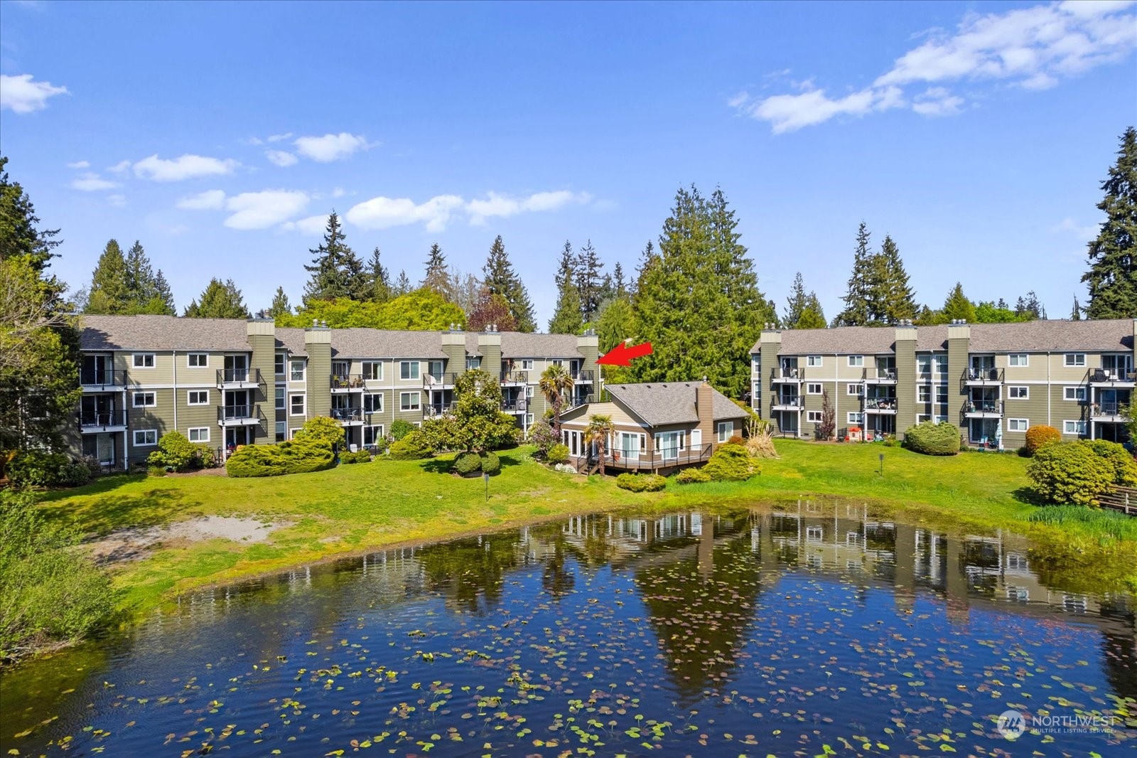 820 Cady Road, Unit E301 Everett, WA 98203 - Photo 3 of 39 Gallery Image 3