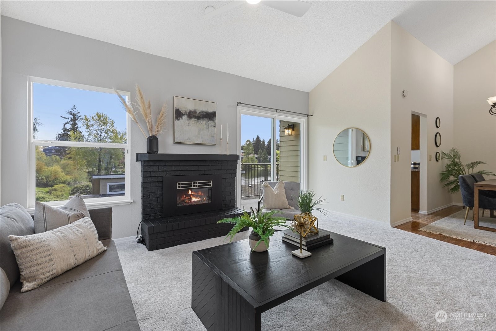 820 Cady Road, Unit E301 Everett, WA 98203 - Photo 8 of 39 Gallery Image 8