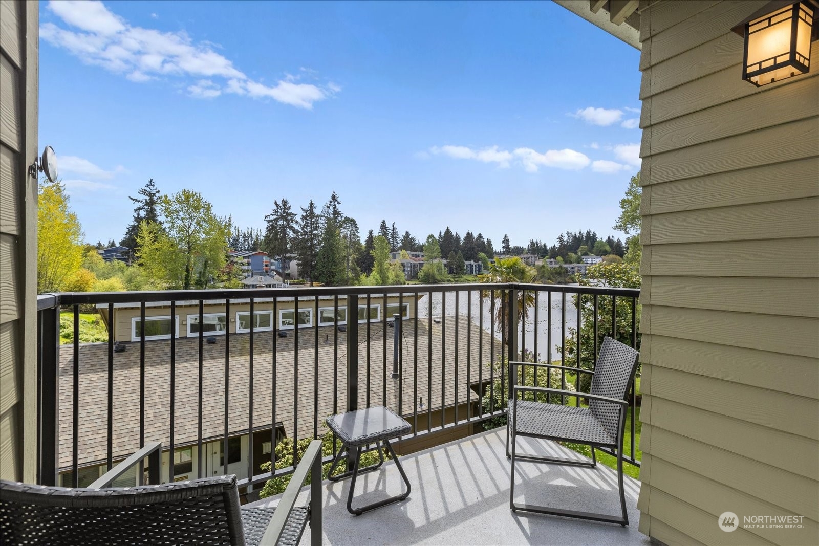 820 Cady Road, Unit E301 Everett, WA 98203 - Photo 10 of 39 Gallery Image 10