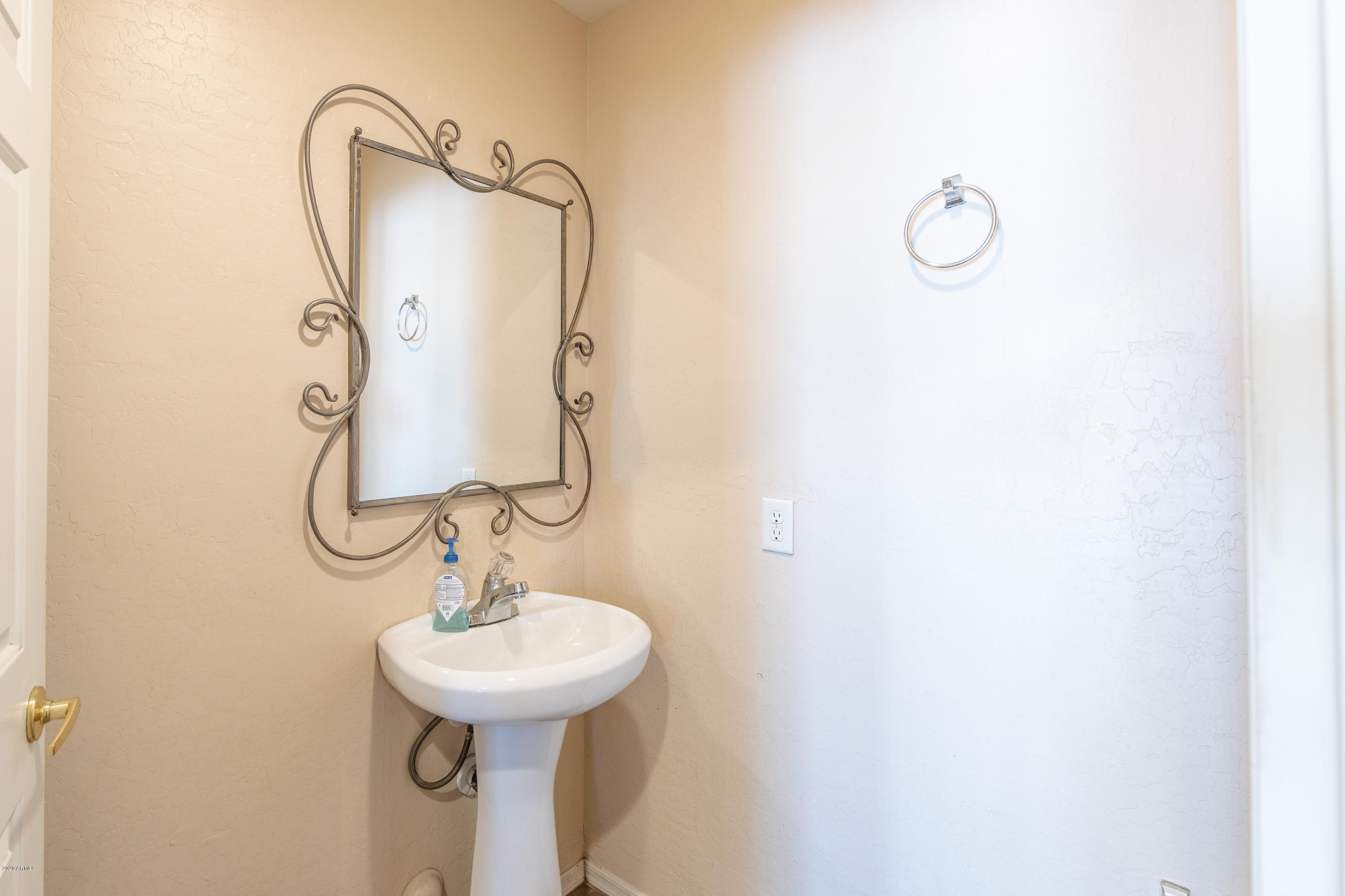 1116 West Darrel Road Phoenix, AZ 85041 - Photo 10 of 31 EOSR2882-HDR