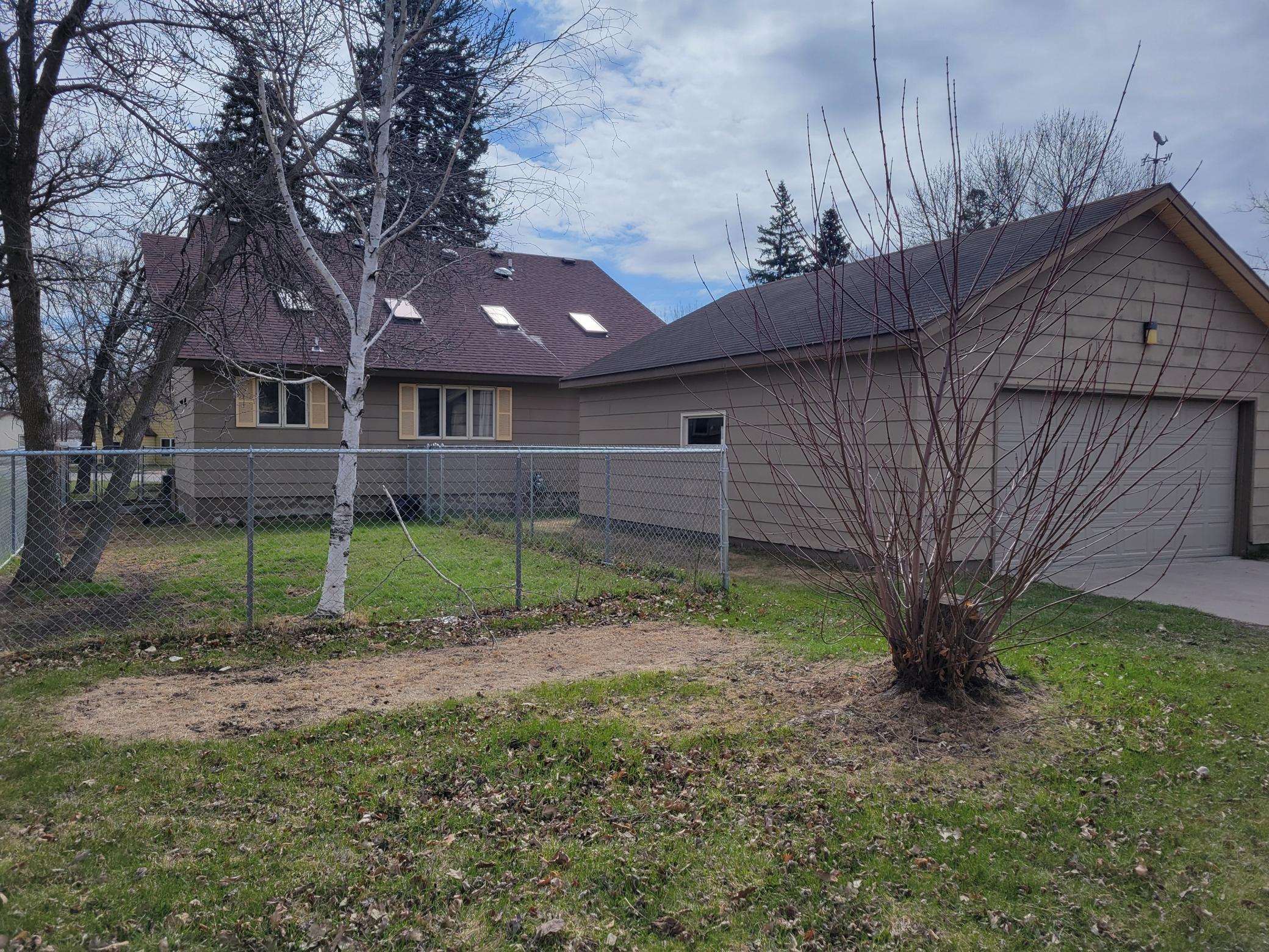 405 Riverside Avenue Thief River Falls, MN 56701 - Photo 29 of 30