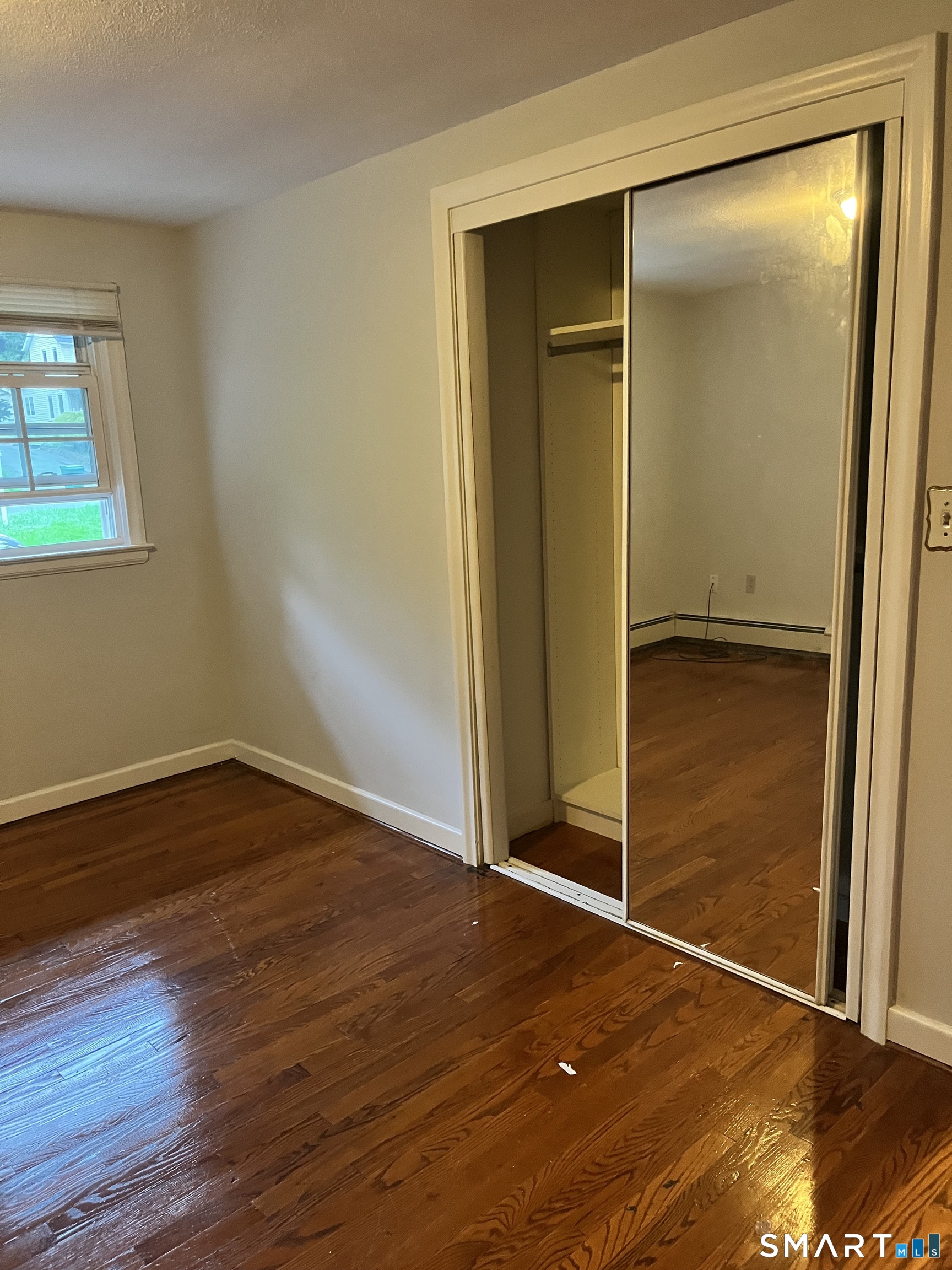 1040 Mountain Road Bloomfield, CT 06002 - Photo 17 of 25 Gallery Image 17