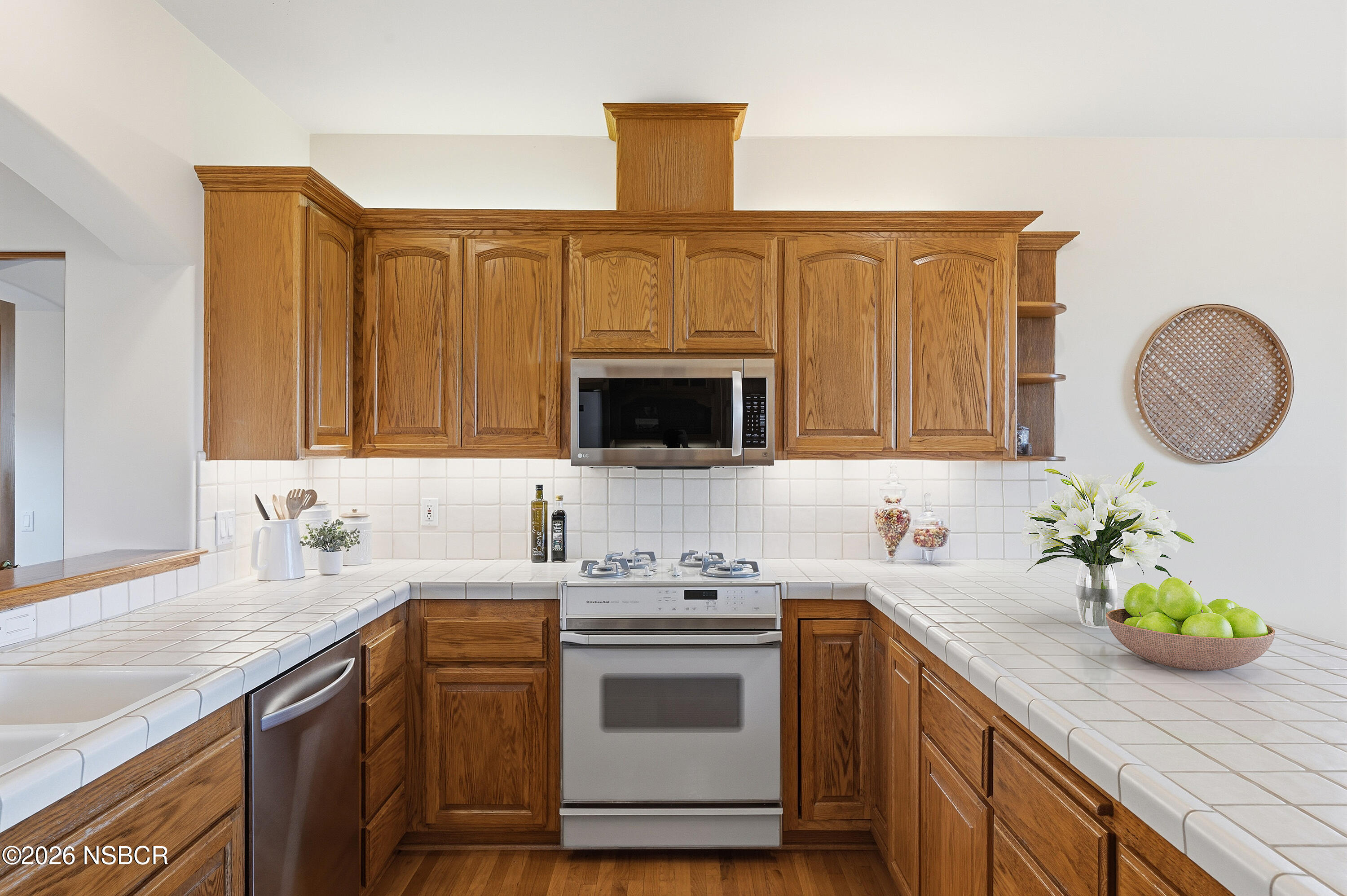 821 Fredensborg Canyon Road Solvang, CA 93463 - Photo 23 of 62 821-fredensborg-canyon-apples-24