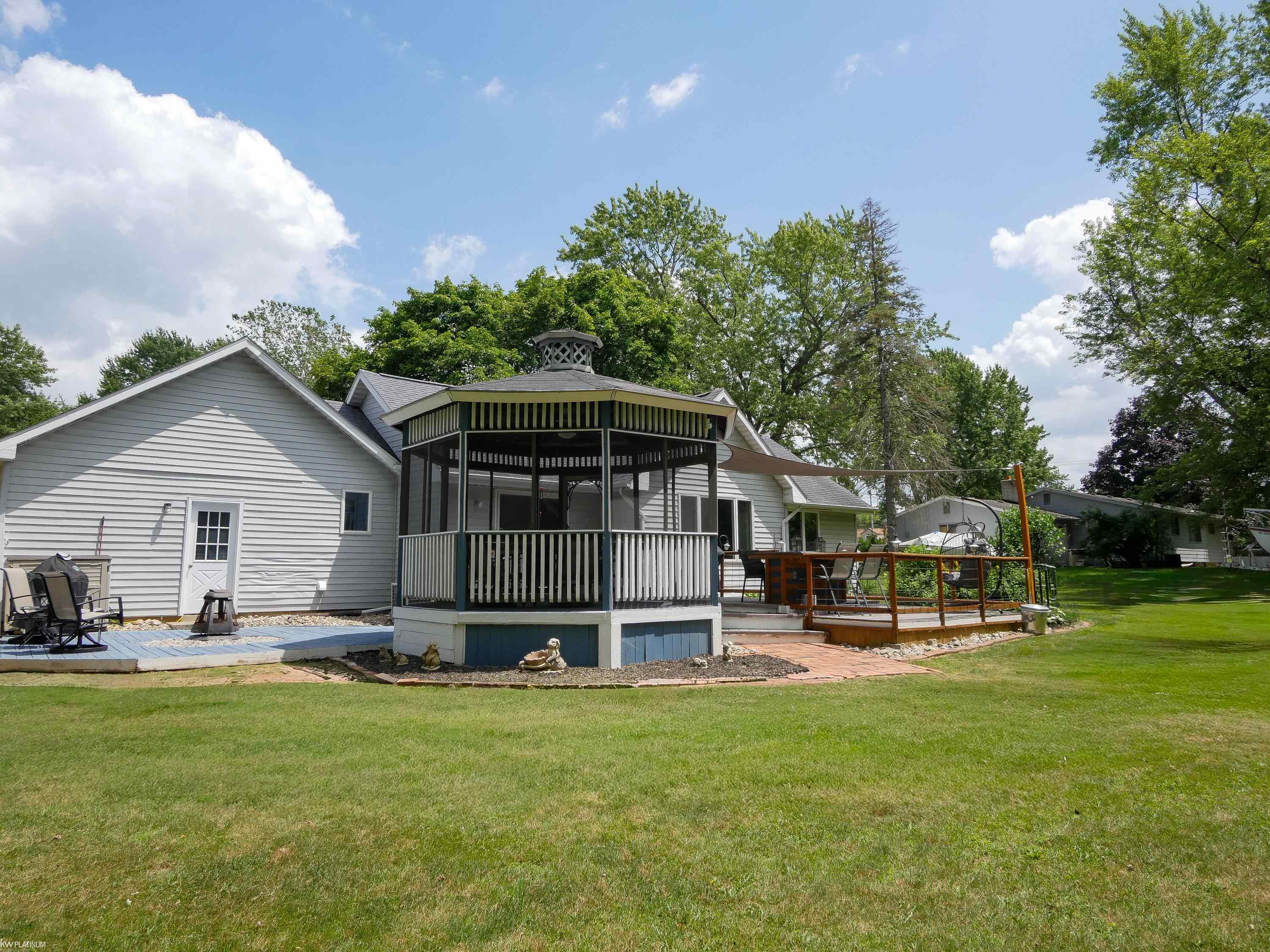 8468 Rondale Drive Grand Blanc, MI 48439 - Photo 8 of 40