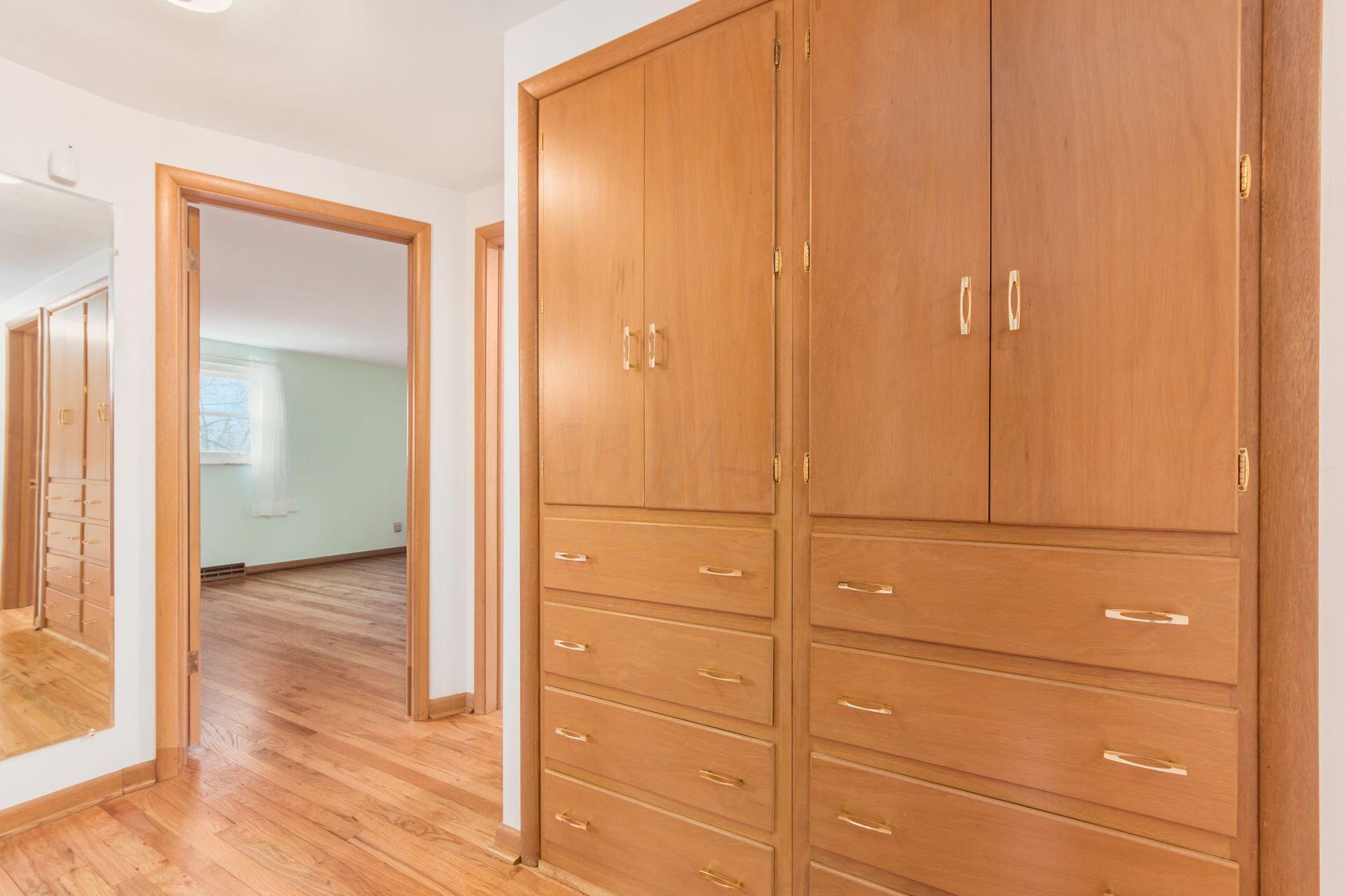 753 Chaffin Ridge Columbus, OH 43214 - Photo 12 of 25 Classic hall closet conveniently located near the bedrooms.