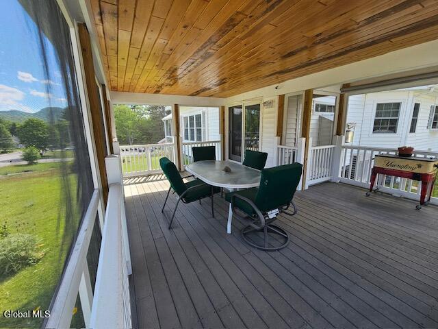 57 Library Avenue Warrensburg, NY 12885 - Photo 8 of 32 9838