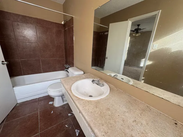 $164,900 | 5692 Ballenmoor Drive, Memphis, TN 38141