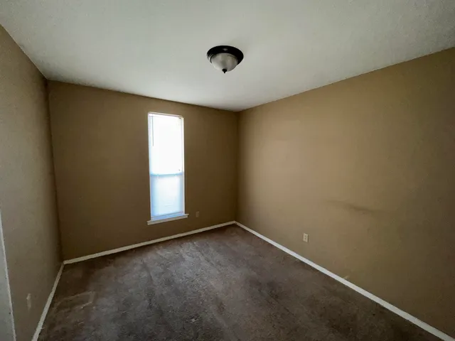 $164,900 | 5692 Ballenmoor Drive, Memphis, TN 38141