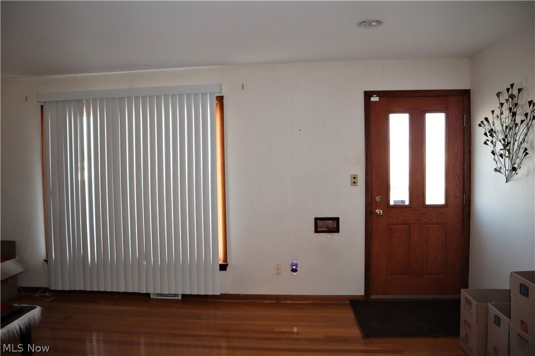 5662 Turney Road Garfield Heights, OH 44125 - Photo 13 of 27