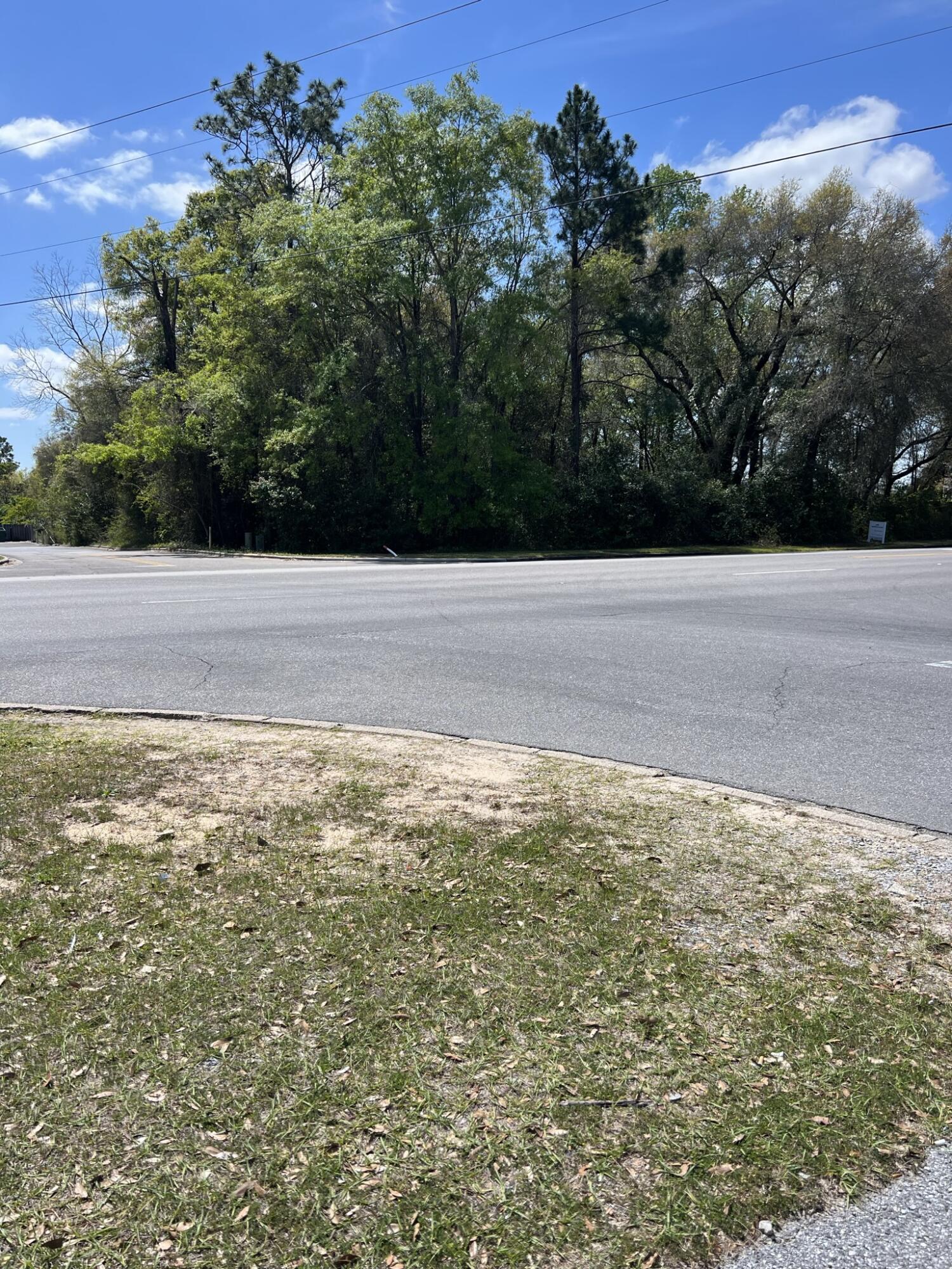 Tbd East James Lee Boulevard Crestview, FL 32539 - Photo 2 of 2 a view of an outdoor space and a yard