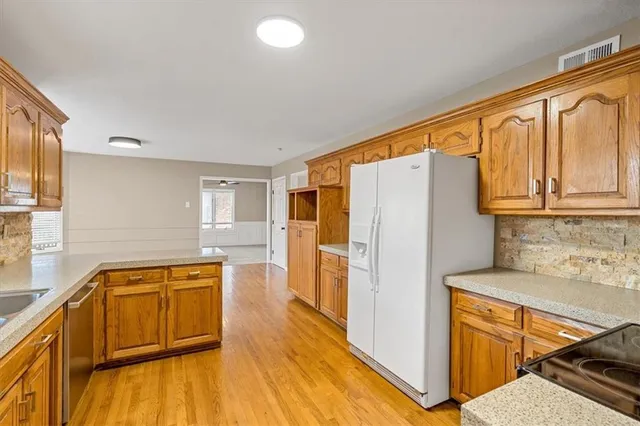 $415,000 | 2704 Bent Tree Circle, Lee's Summit, MO 64081