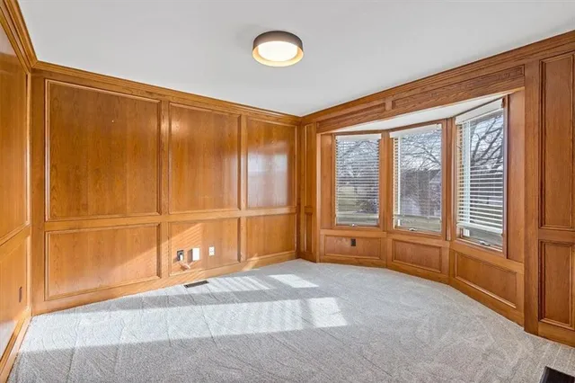 $415,000 | 2704 Bent Tree Circle, Lee's Summit, MO 64081