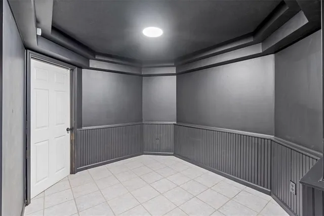 $415,000 | 2704 Bent Tree Circle, Lee's Summit, MO 64081