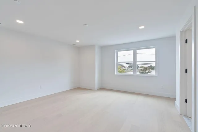 $1,489,000 | 1 Railroad Avenue, Unit B6, Avon-by-the-Sea, NJ 07717