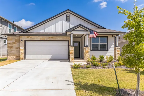 $2,200 | 217 Grns Byu Trail, Hutto, TX 78634