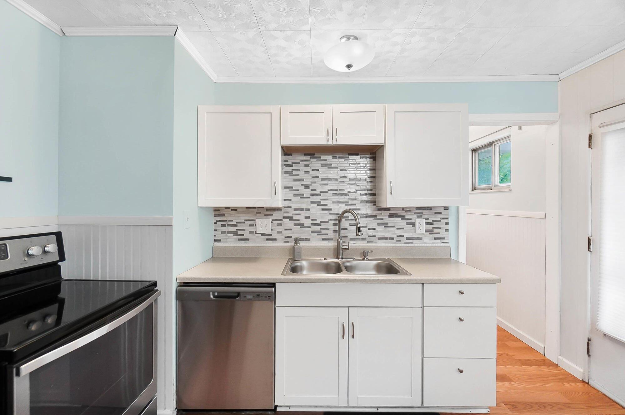 1650 Page Road Columbus, OH 43207 - Photo 19 of 42 018