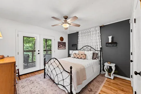 $674,900 | 184 Fightingtown Drive, Blue Ridge, GA 30513