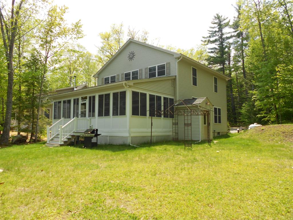 211 Narrows Road Barnstead, NH 03225 - Photo 1 of 36