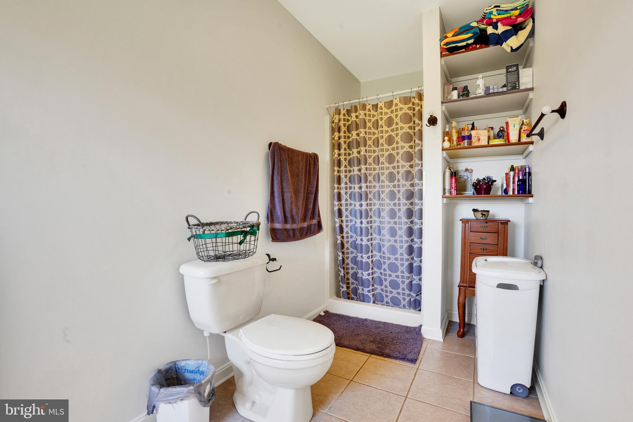 1475 County Line Road York Springs, PA 17372 - Photo 22 of 42 master bath