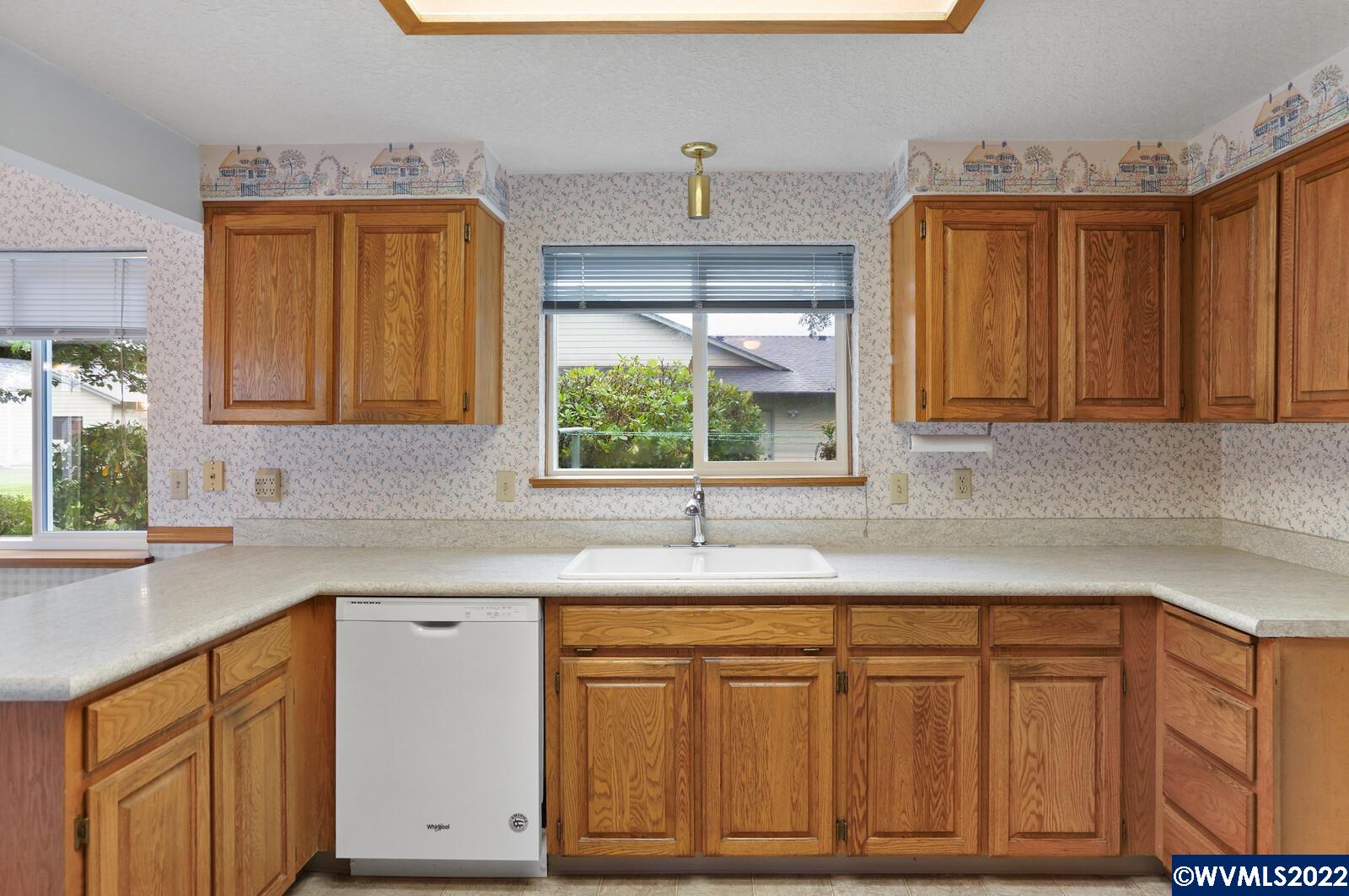 864 3rd Street Lyons, OR 97358 - Photo 14 of 34 Gallery Image 14