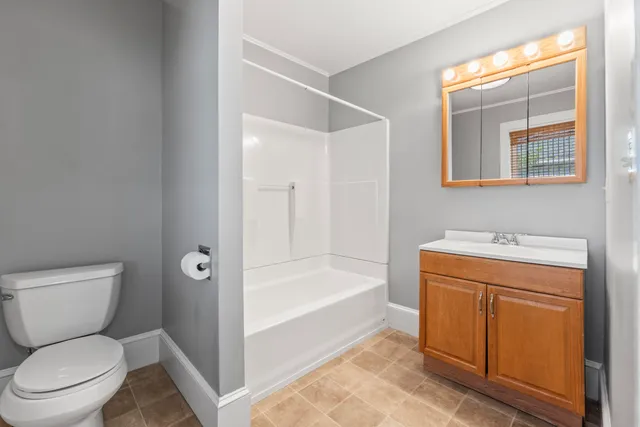 $334,000 | 130 West Broadway, Bangor, ME 04401