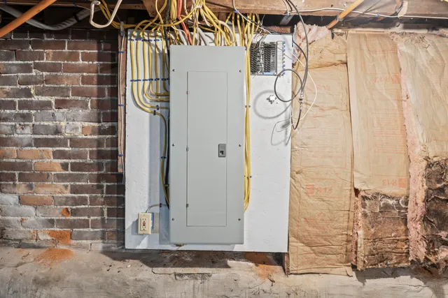 $334,000 | 130 West Broadway, Bangor, ME 04401