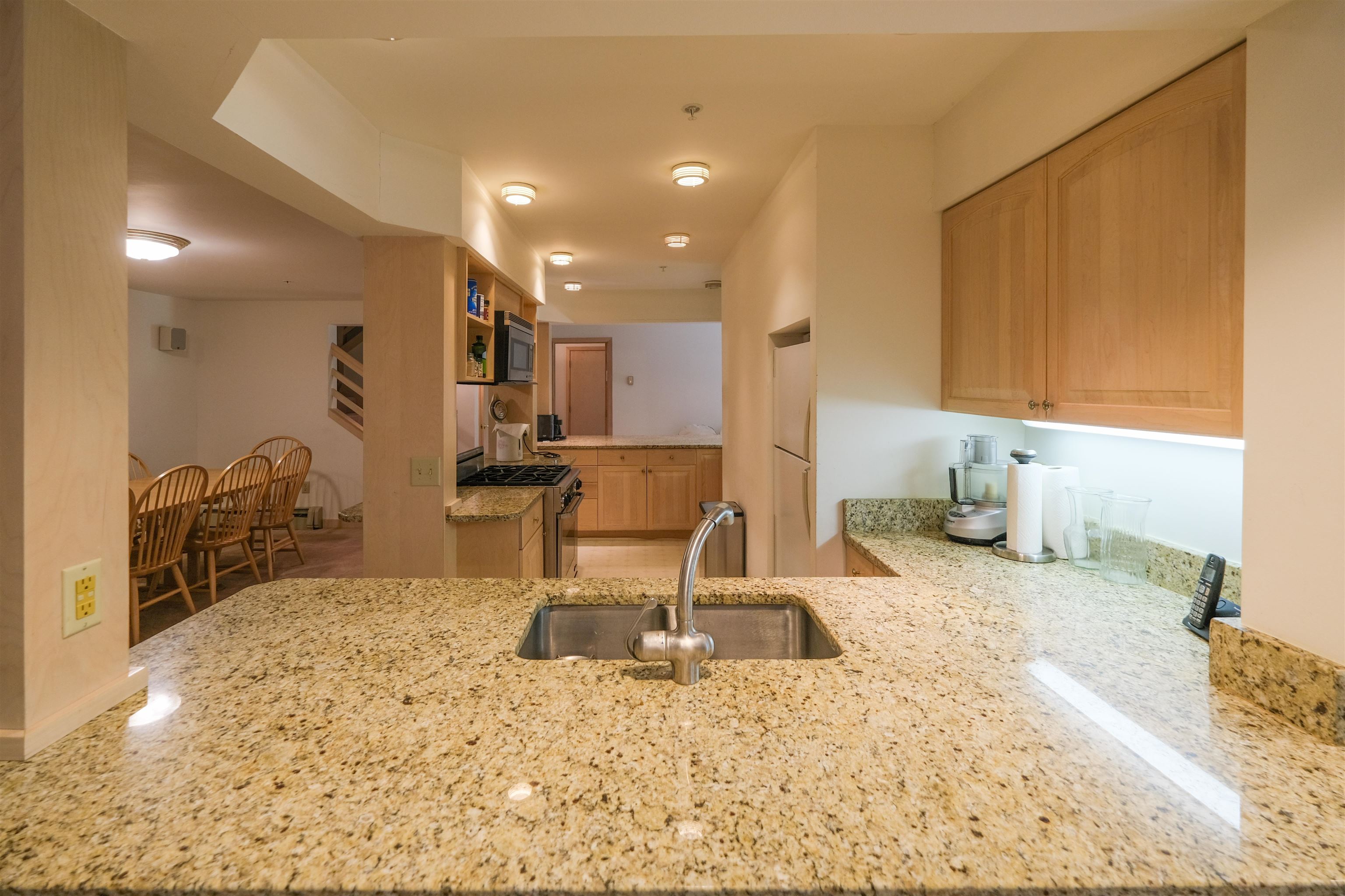 117 Ledgewood Road, Unit F3 W/F4 GARAGE Ludlow, VT 05149 - Photo 13 of 57