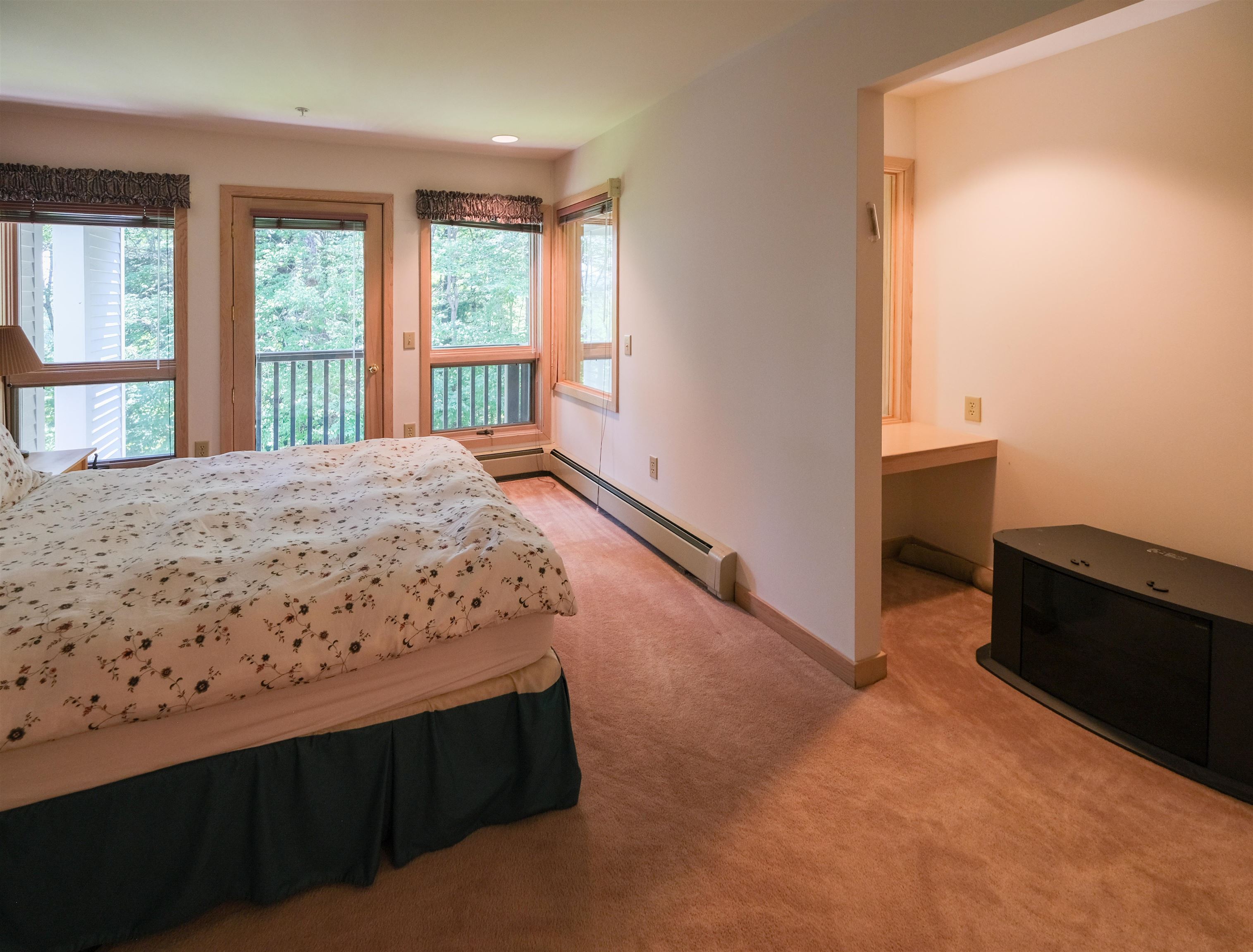 117 Ledgewood Road, Unit F3 W/F4 GARAGE Ludlow, VT 05149 - Photo 24 of 57