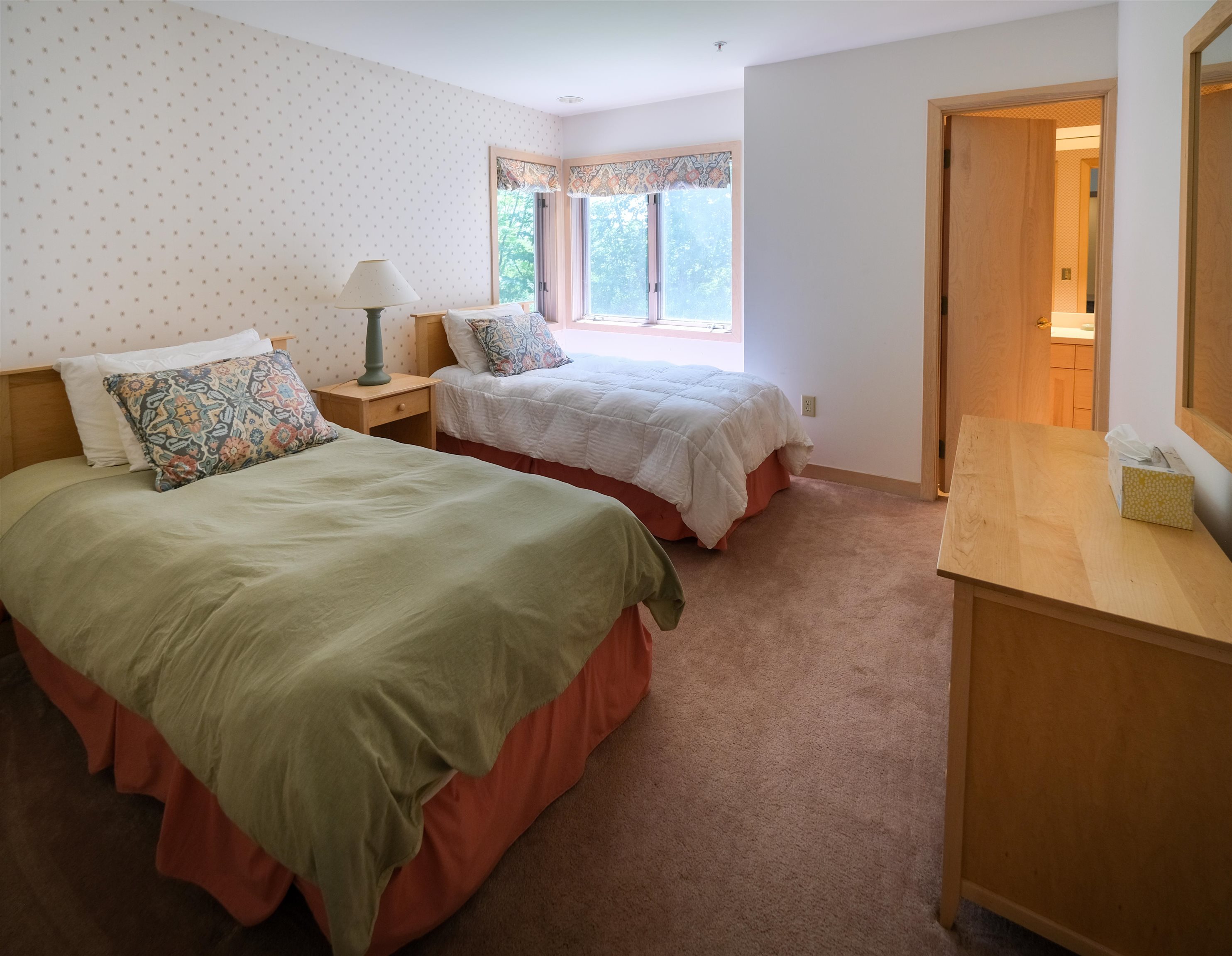 117 Ledgewood Road, Unit F3 W/F4 GARAGE Ludlow, VT 05149 - Photo 28 of 57