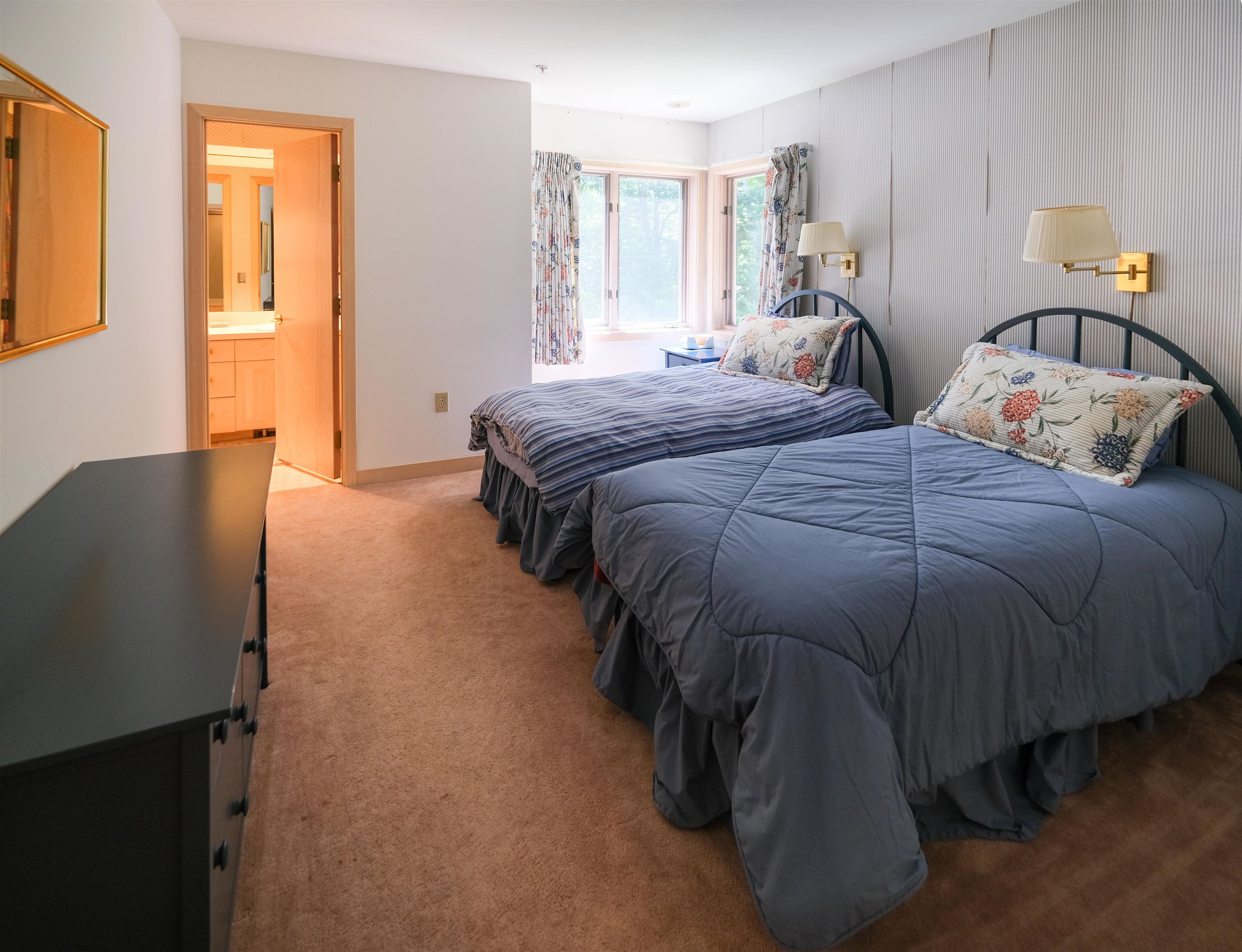 117 Ledgewood Road, Unit F3 W/F4 GARAGE Ludlow, VT 05149 - Photo 35 of 57