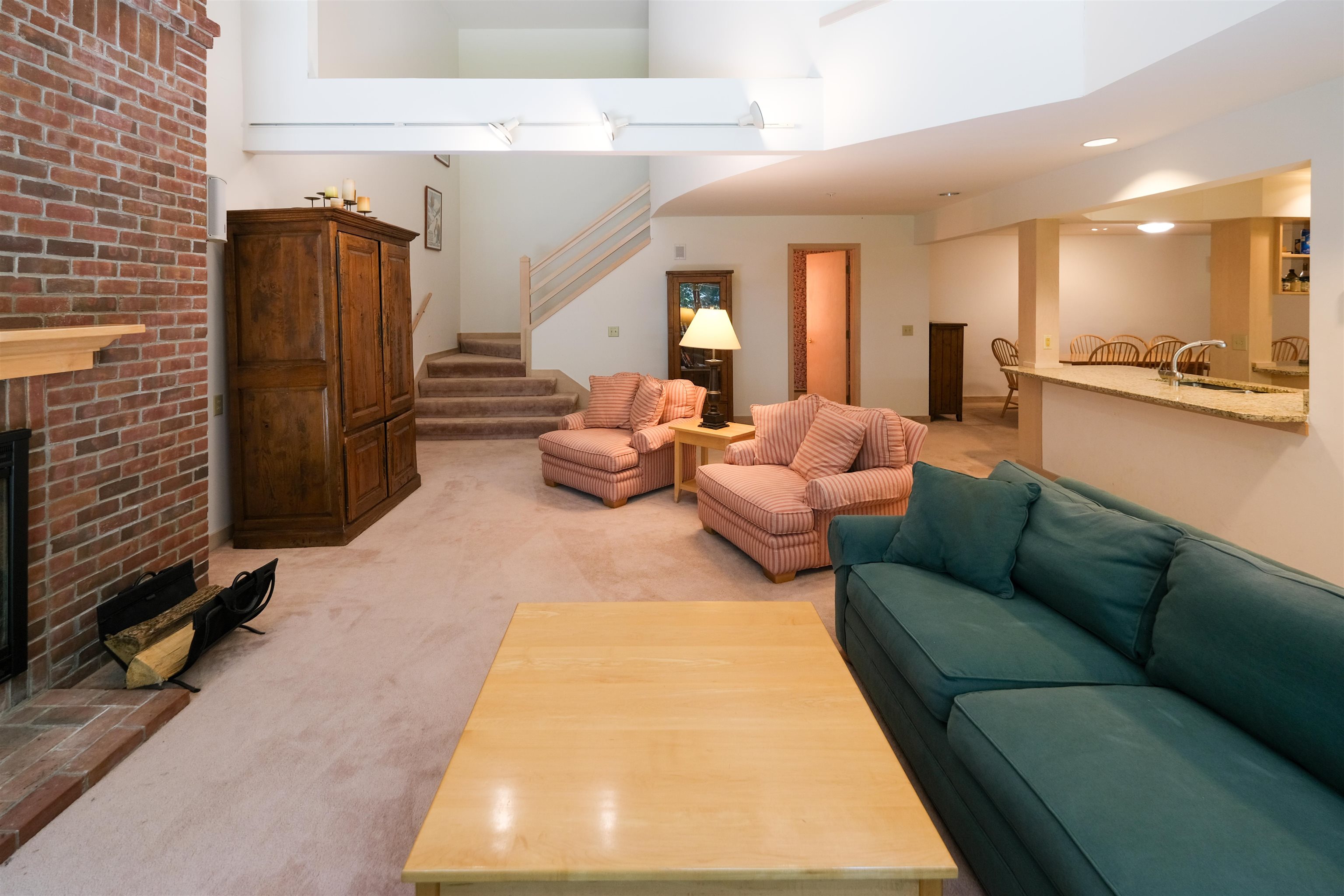 117 Ledgewood Road, Unit F3 W/F4 GARAGE Ludlow, VT 05149 - Photo 7 of 57