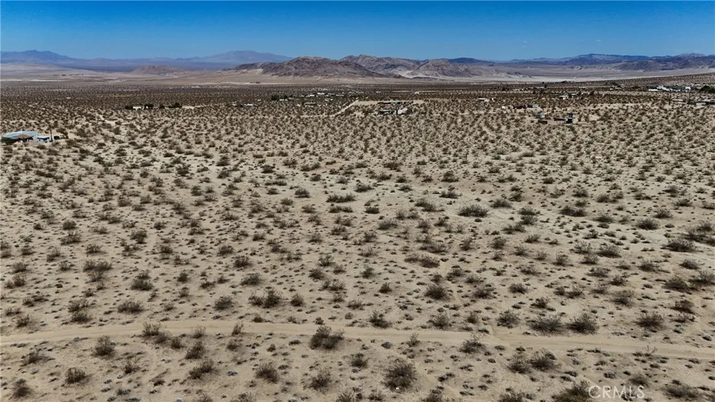 774 Manzanita Road Landers, CA 92285 - Photo 14 of 16