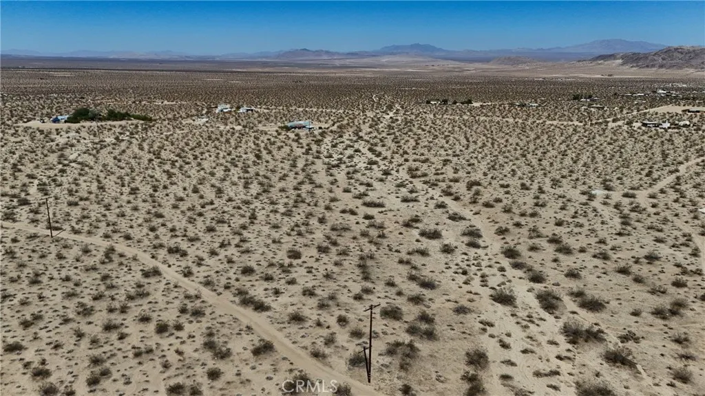 774 Manzanita Road Landers, CA 92285 - Photo 6 of 16