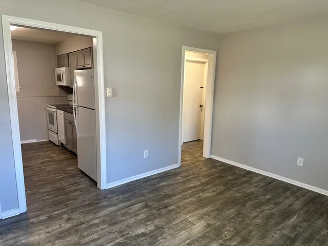 $1,900 | 77 Seminary Hill Road, Lebanon, NH 03784