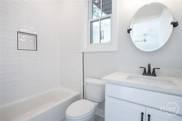 $1,100,000 | 1718 Barnard Street, Savannah, GA 31401