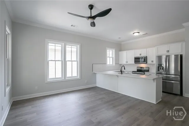 $1,100,000 | 1718 Barnard Street, Savannah, GA 31401