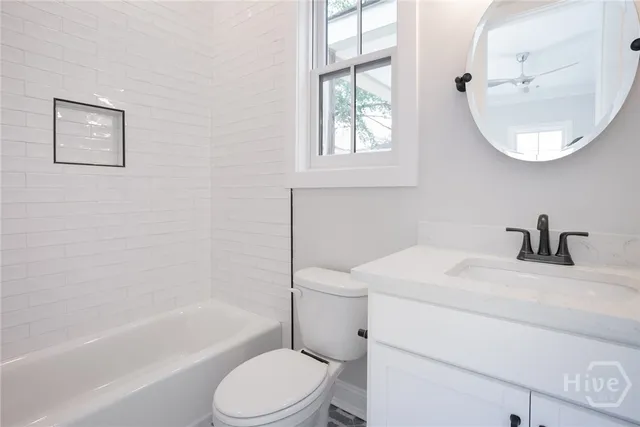 $1,100,000 | 1718 Barnard Street, Savannah, GA 31401