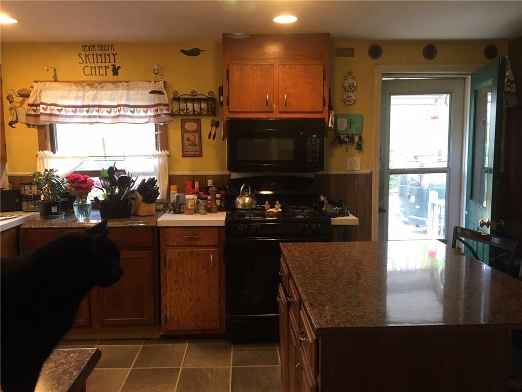 686 York Road Hermon, ME 04401 - Photo 10 of 27 Photo