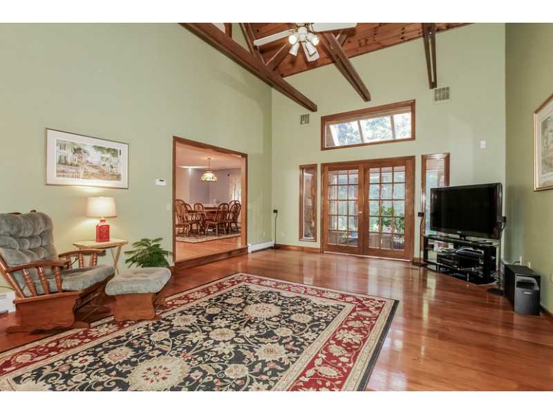 266 Mile Road Coventry, RI 02816 - Photo 5 of 25 Living Room.
