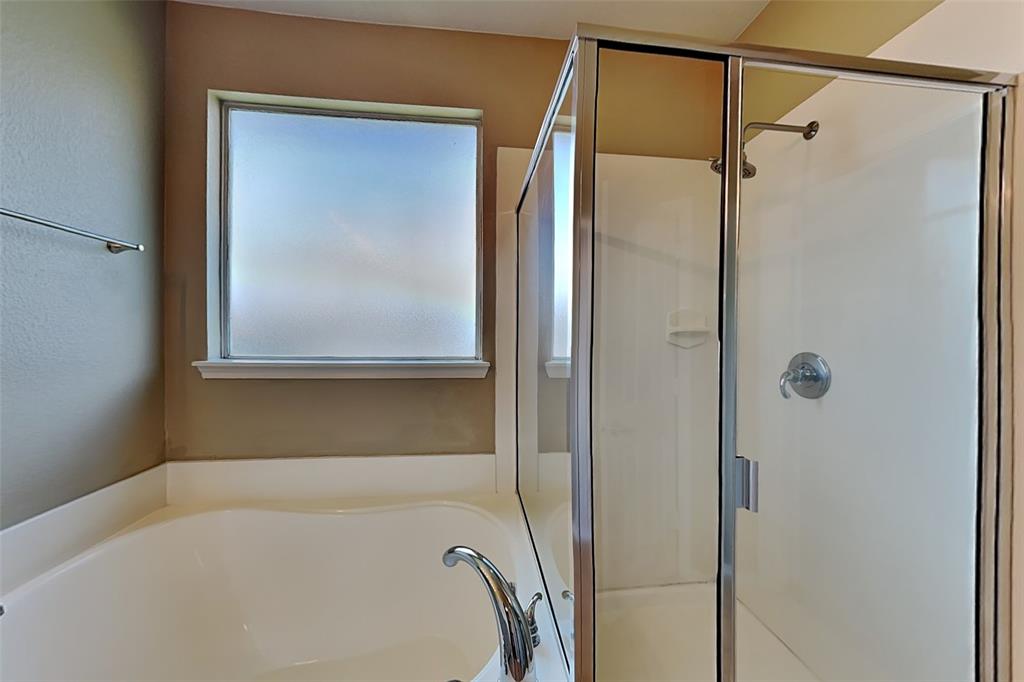10876 Hawks Landing Road Fort Worth, TX 76052 - Photo 11 of 18