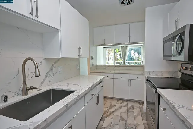 $569,000 | 1425 Lakeside Drive, Unit 101, Oakland, CA 94612