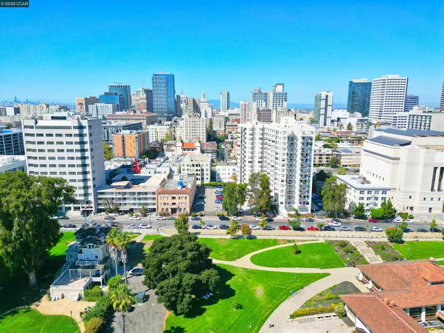 $569,000 | 1425 Lakeside Drive, Unit 101, Oakland, CA 94612